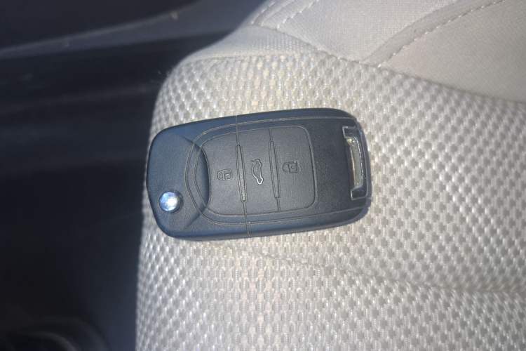 Used Baojun 310W 2017 1.5L Manual Comfort Version China V