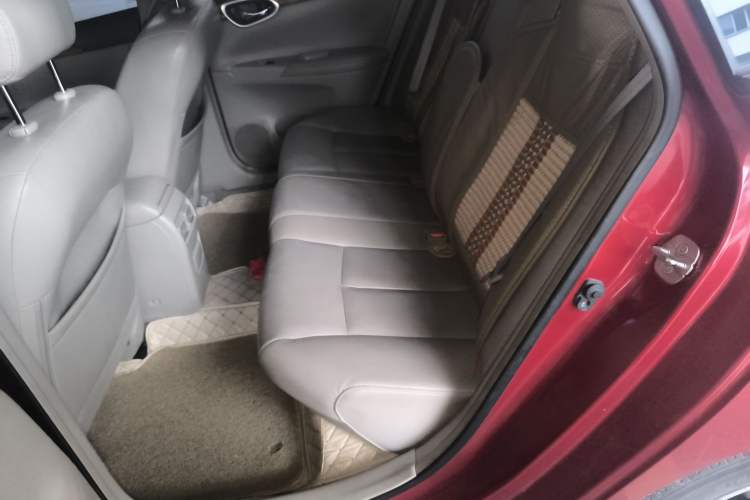 Used Nissan Sylphy 2014 1.6XV CVT Deluxe Edition