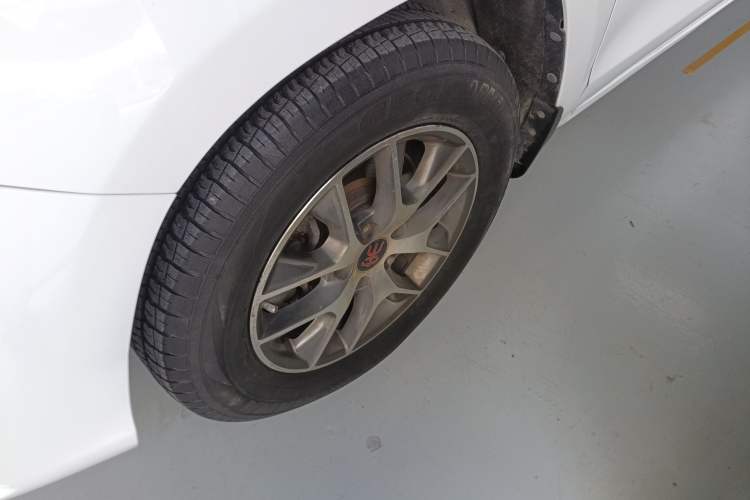 Used BYD Song 2016 GaiShi Edition 1.5TI Manual Elite Model
