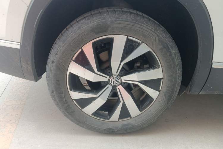 Used Volkswagen Tayron 2022 280TSI Two-Wheel Drive Luxury Smart Connectivity Version