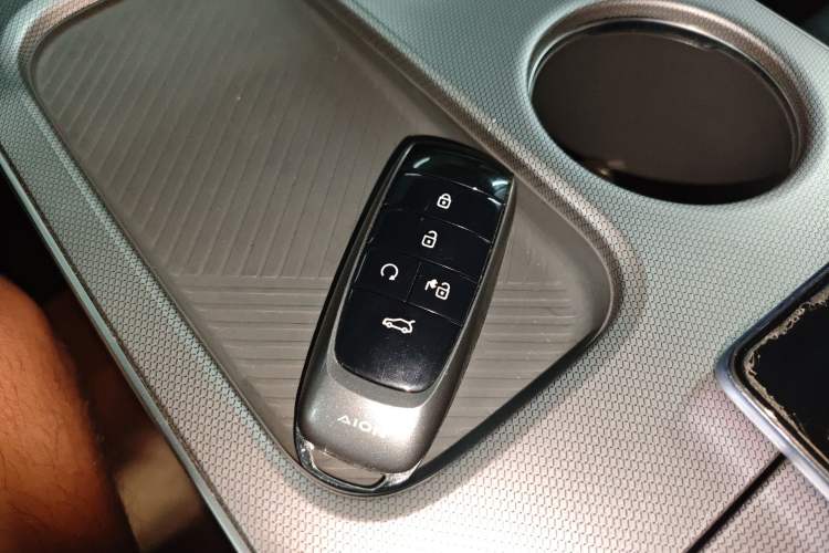 Used AION Y 2023 Younger