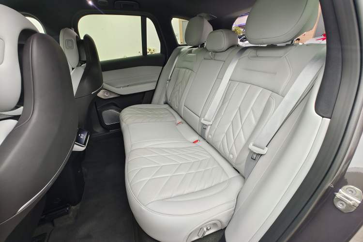Used Nio EC6 2024 75 kWh
