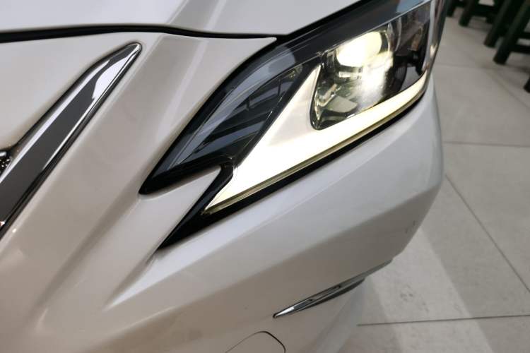 Used Lexus ES 2022 200 Excellence Edition