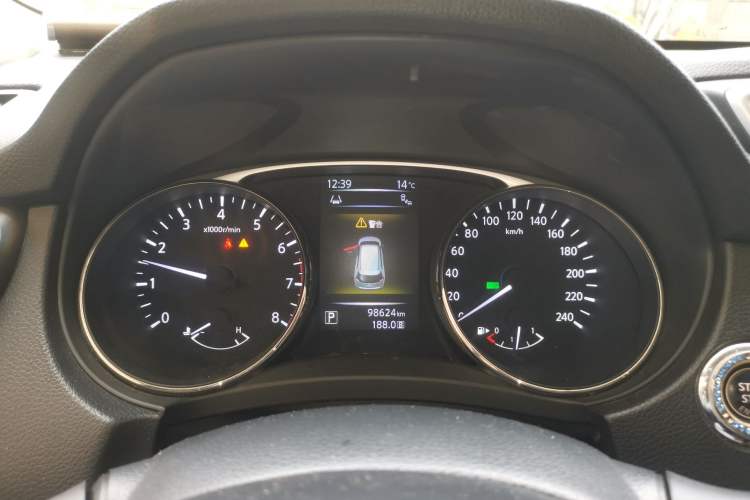 Used Nissan X-Trail 2014 2.5L CVT Ultimate Edition 4WD