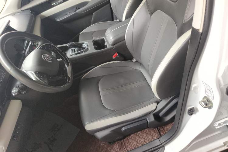 Used Dongfeng Aeolus E70 2021 Revised Version 500 Ultra-Comfort Edition