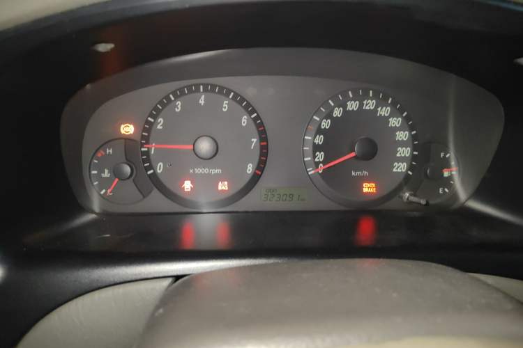 Used Hyundai Elantra 2005 1.6L Manual Standard Edition Instrument Cluster