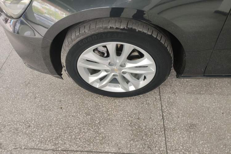 Used Chevrolet Malibu XL 2018 530T Automatic Ruiyi Edition Left Front Wheel Hub