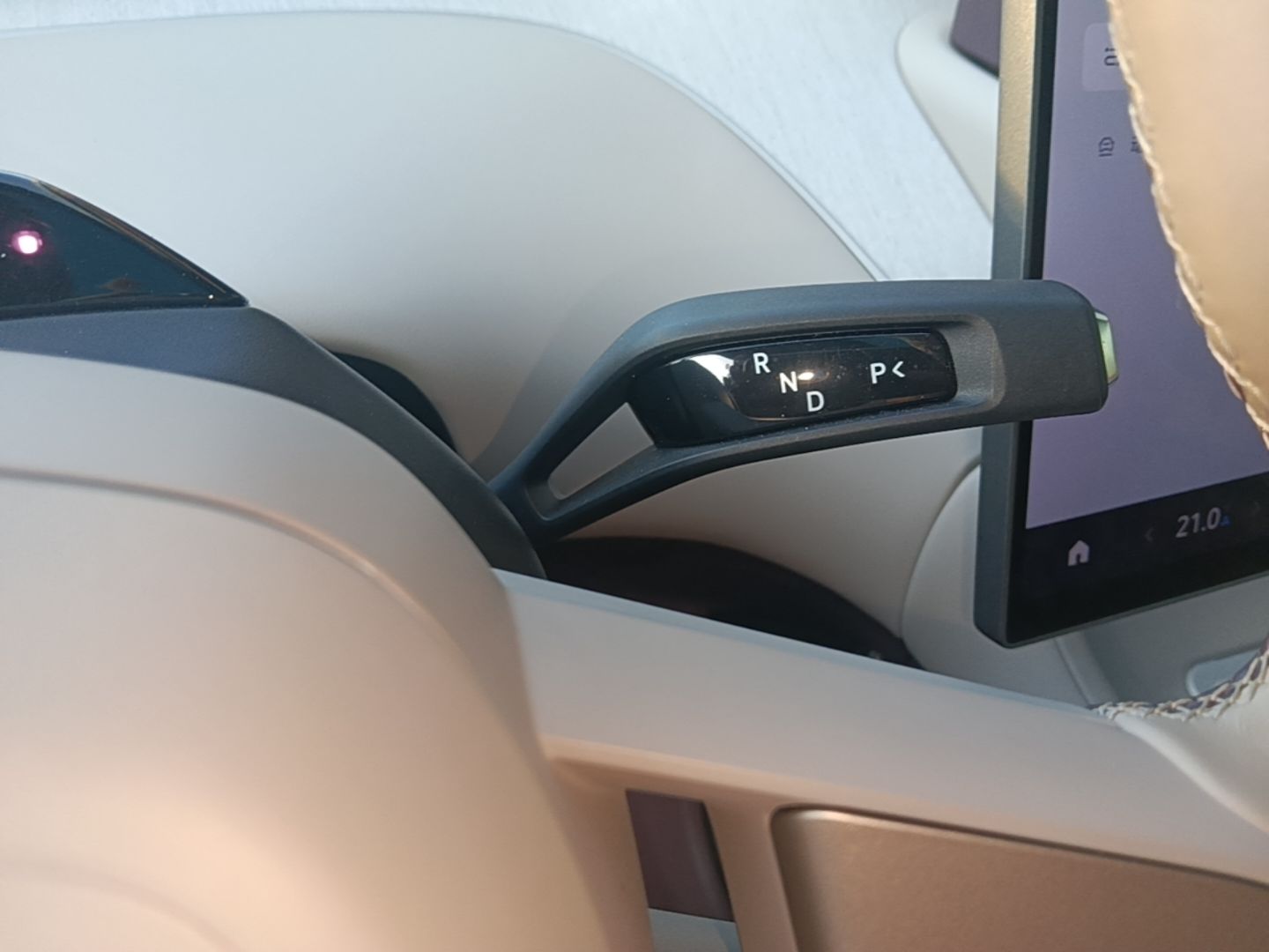 Xiaomi Auto YU7 2025 Ultra-Long Range High-Performance All-Wheel-Drive Max Edition — снимка 16