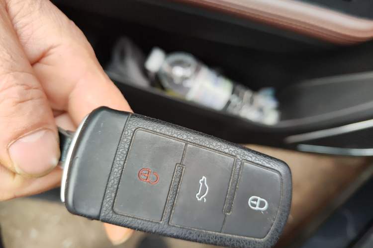 Used Sinotruk VGV U70Pro 2022 1.5T Automatic Youyue Edition 7-Seater
