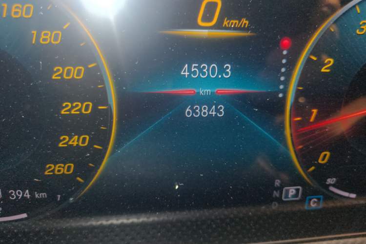 Used Mercedes-Benz A-Class 2021 A 200 L Sport Sedan Fashion Model
