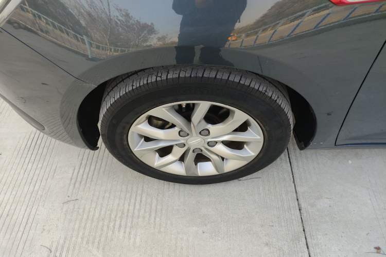 Used Geely Auto Emgrand GL 2017 1.3T Manual Elite Model
