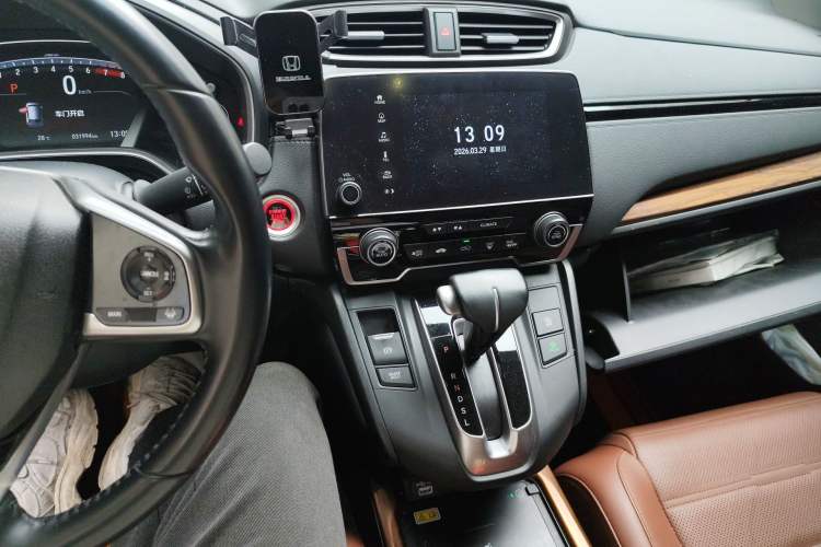 Used Honda CR-V 2021 240TURBO CVT 2WD Fashion Edition Audio And AC Panel