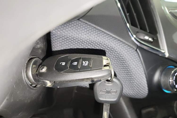 Used Chevrolet Cruze 2018 320 Automatic Pioneer Sunroof Edition