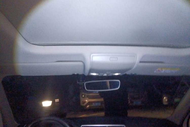 Used Volkswagen Tiguan L 2022 330TSI Automatic Two-Wheel Drive R-Line Enhanced Edition