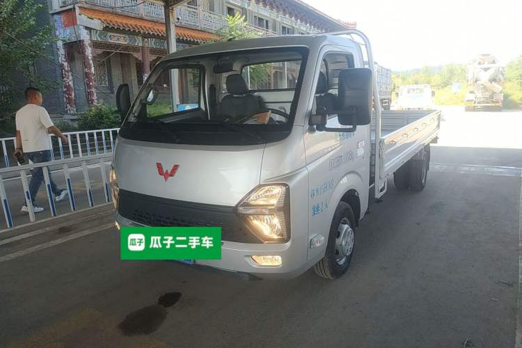 Used Wuling Dragon Truck 2023 2.0L Comfort Version