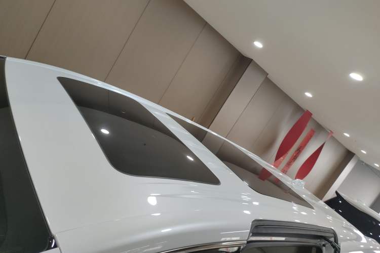 Used Buick Century 2023 2.0T Seven-Seater Yinshi Edition