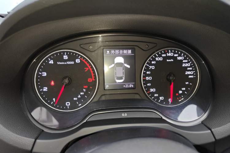 Used Audi A3 2014 Limousine 35 TFSI Automatic Comfort Model Instrument Cluster