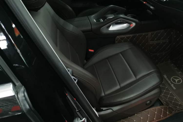 Used Mercedes-Benz GLS 2021 GLS 450 4MATIC Stylish Model