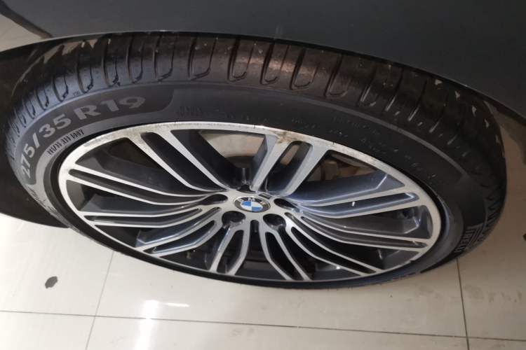 Used BMW 5 Series 2018 530Li Luxury Edition M Sport Package
