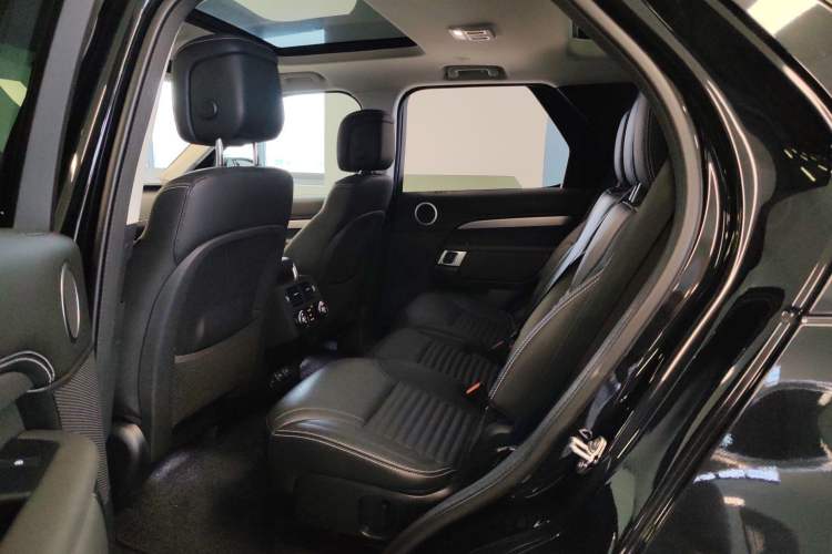 Used Land Rover Discovery 2024 360 PS Dynamic SE