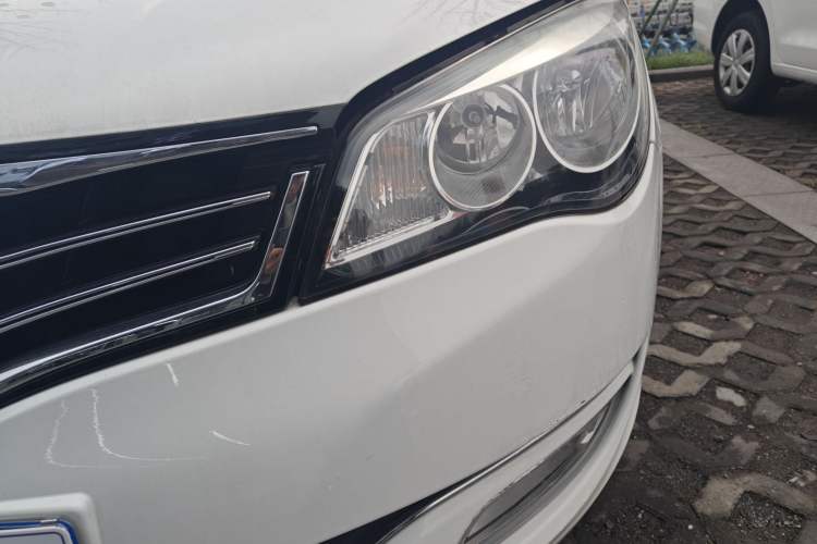 Used Roewe 350 2014 1.5L Automatic Xunyue Version
