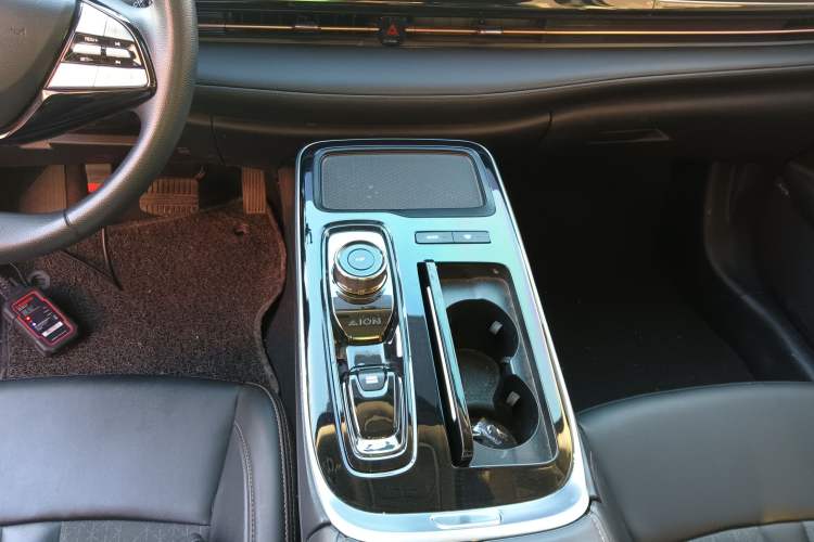 Used AION S 2022 Meizu 580 Gear Lever