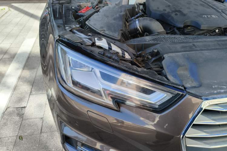 Used Audi A4L 2017 Plus 40 TFSI Sport Model
