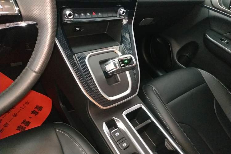 Used Haval M6 2021 PLUS 1.5T DCT Luxury Smart Connectivity Model