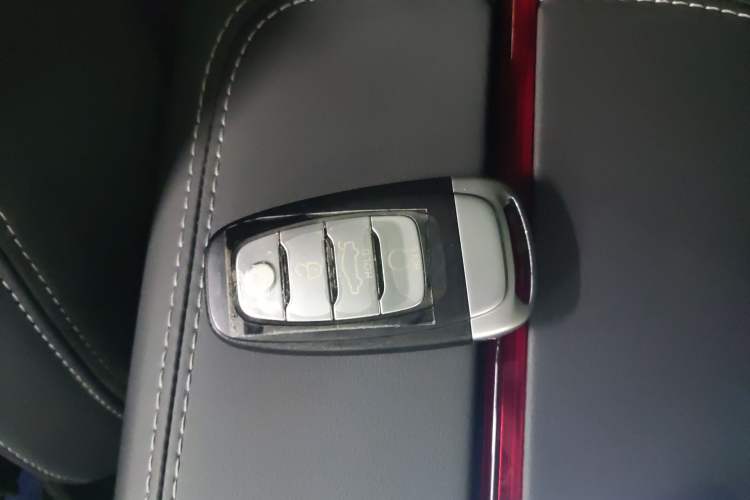 Used Hongqi H9 2020 2.0T Smart Connect Flagship Edition
