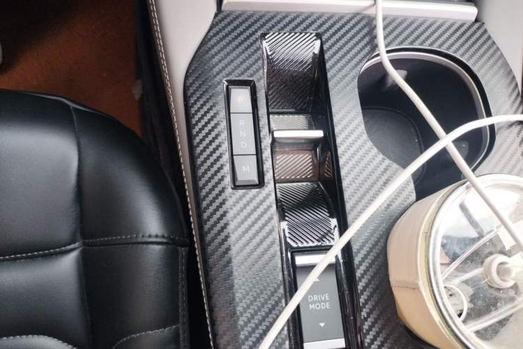 Used Citroen C5 X 2024 1.6T Enjoy the Extraordinary Gear Lever