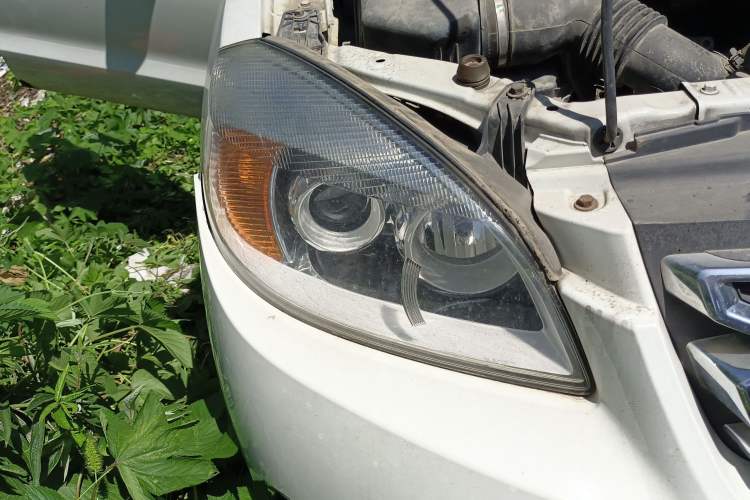 Used JAC T6 2016 2.0L Gasoline Entry-Level Long-Wheelbase HFC4GA3-3D
