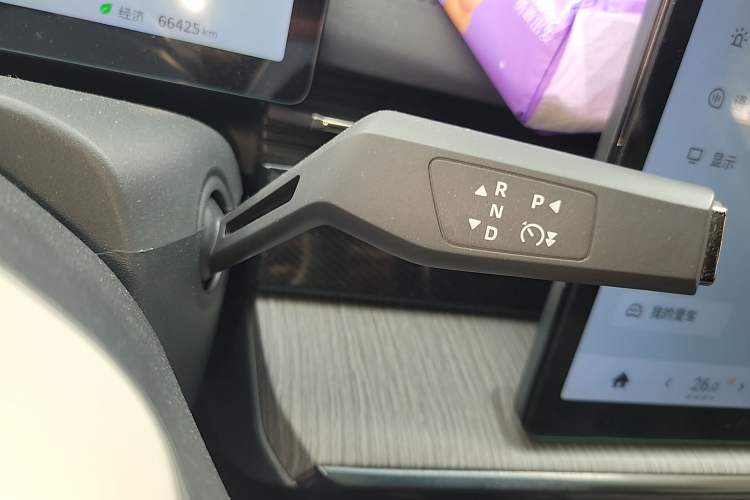 Used Dongfeng eπ eπ007 2024 530 Pro Version Gear Lever