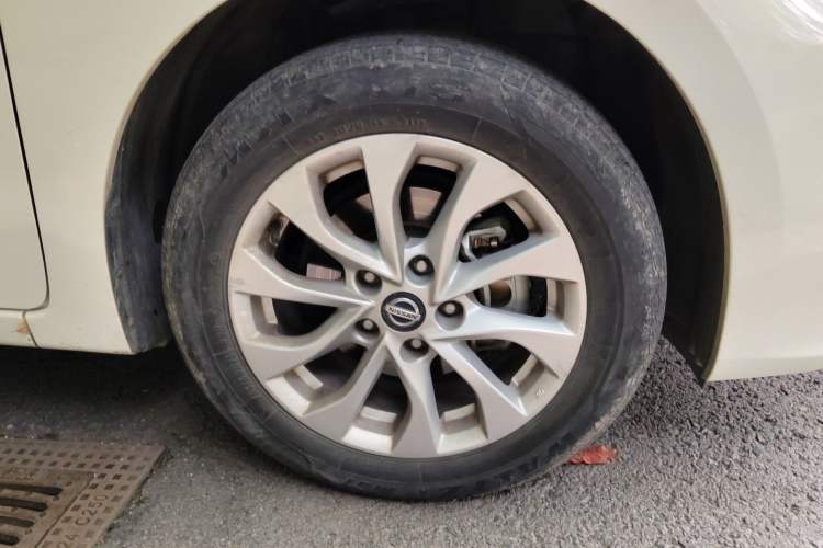 Used Nissan Sylphy 2022 Classic 1.6XE CVT Comfort Edition Right Front Wheel Hub