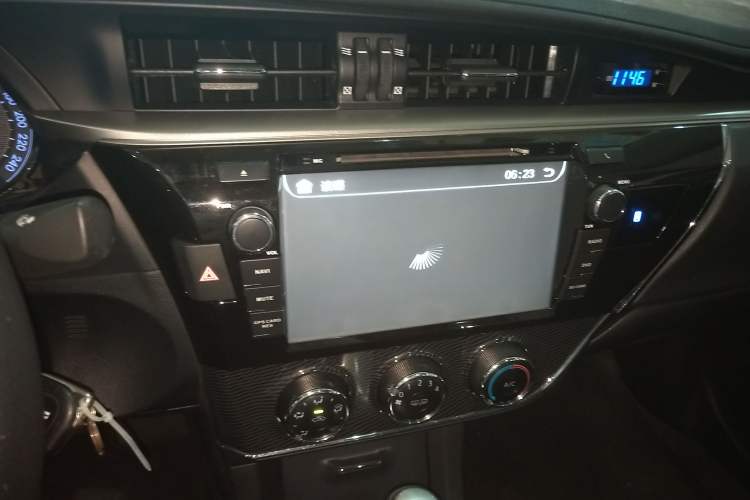 Used Toyota Corolla 2014 1.6L CVT GL-i Leather Edition