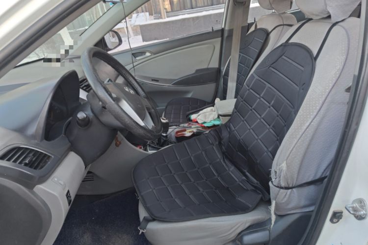 Used Hyundai Verna (older generation) 2014 1.4L Manual Smart GLS Trim
