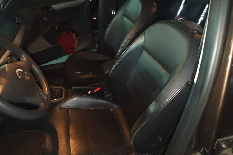 Used Volkswagen Gran Lavida 2013 1.4 TSI Automatic Comfort Model