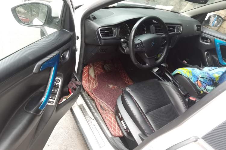 Used Citroen C3-XR 2015 1.6L Automatic Pioneer Model
