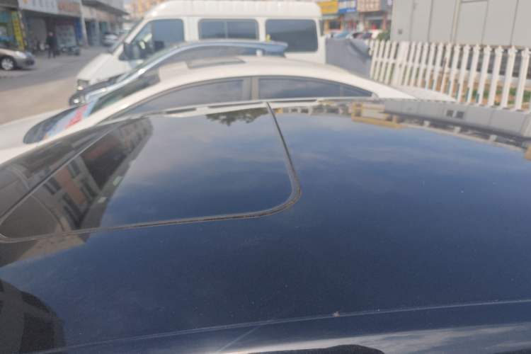 Used Volkswagen Santana 2015 1.6L Manual Comfort Edition