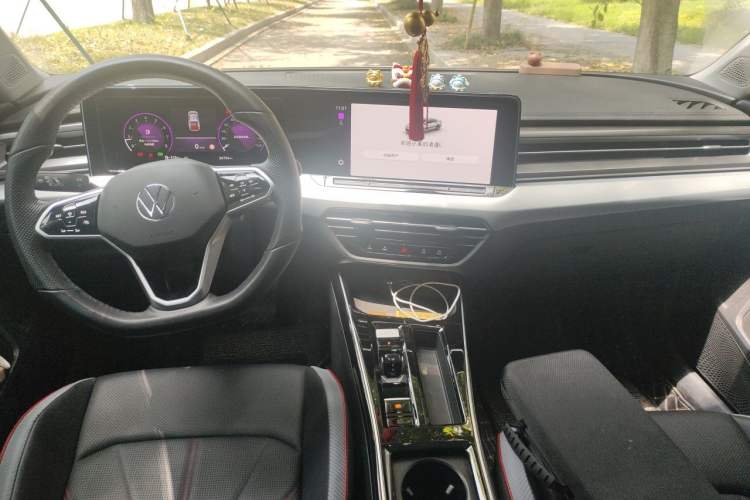 Used Volkswagen Lamando 2022 Lavida L 280TSI DSG Cool & Spicy Edition
