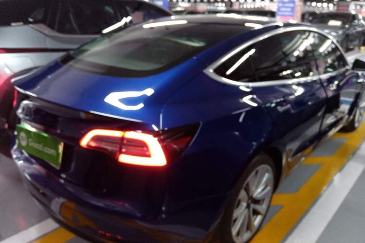 Used Tesla Model 3 (Import) 2019 Long-Range Rear-Wheel-Drive Version
