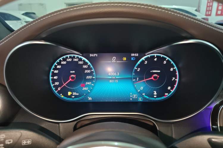 Used Mercedes-Benz GLC 2020 GLC 260 L 4MATIC Luxury Model Instrument Cluster