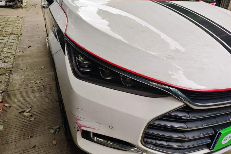 Used BYD Tang 2018 2.0T Automatic SmartConnect Prestige 7-Seater China V Standard Right Front Headlight