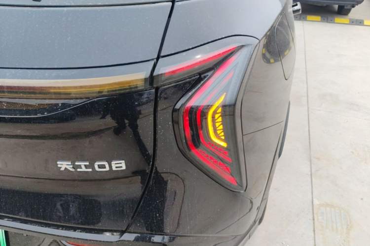 Used Hongqi Tiangong 08 2025 680 Ultra Four-Wheel-Drive Version