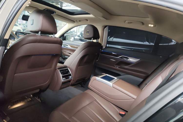 Used BMW 7 Series 2017 730Li Leading Model