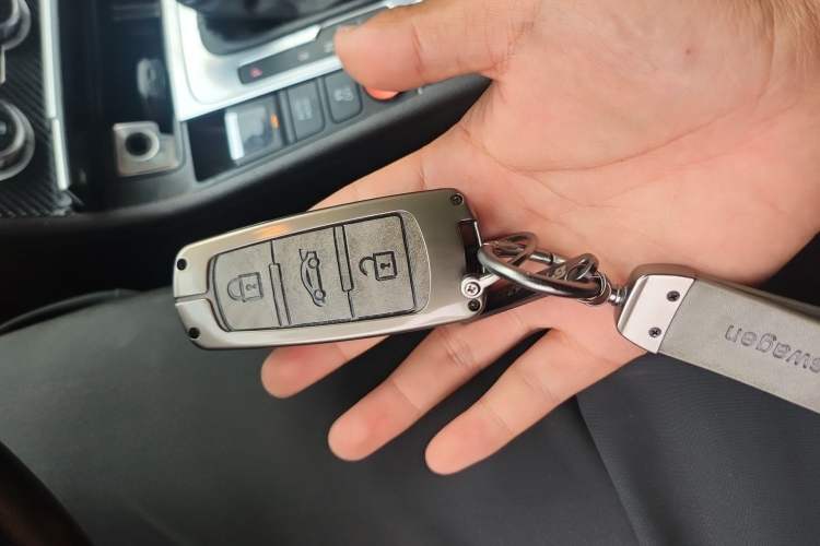 Used Volkswagen FAW-Volkswagen CC 2016 1.8TSI Luxury Model