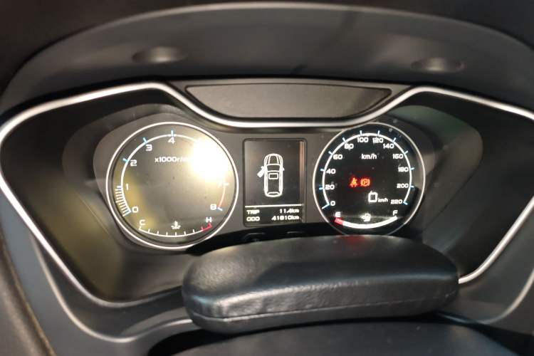 Used Geely Auto Vision X6 2016 1.8L Manual Luxury Model