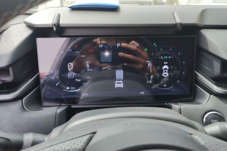 Used Lynk & Co 03 2023 2.0TD DCT JingPro
