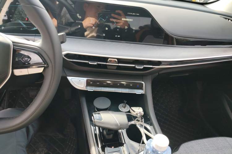 Used CHANGAN Eado 2023 Changan Edition PLUS Blue Whale NE 1.4T GDI DCT Prestige Version Audio And AC Panel