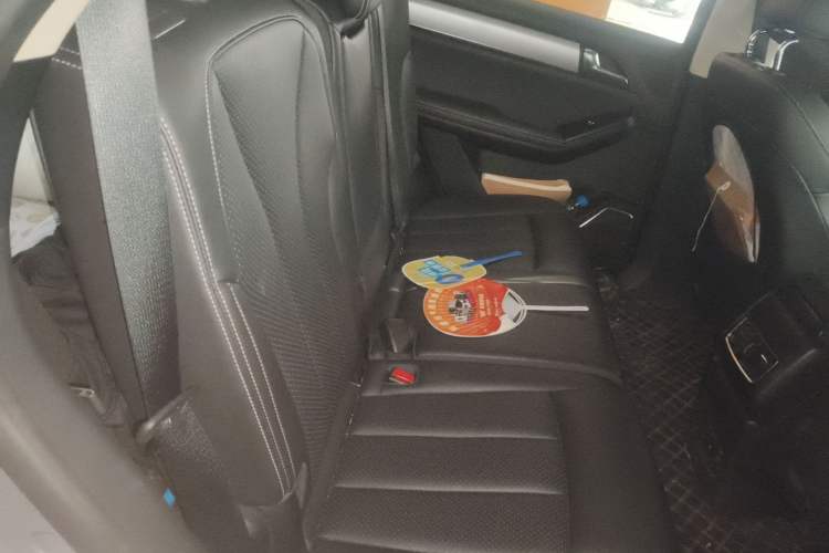 Used BYD Tang 2018 2.0T Automatic SmartConnect Luxury 7-Seater China V Emission Standard
