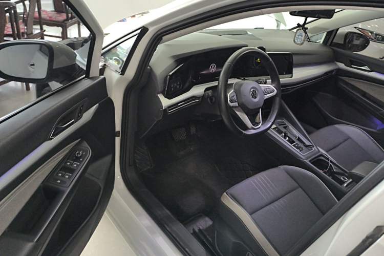 Used Volkswagen Golf 2021 280TSI DSG Pro Driver Seat